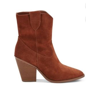 Aqua College Waterproof Western Style Boots (7.5)  & (10)  NWT